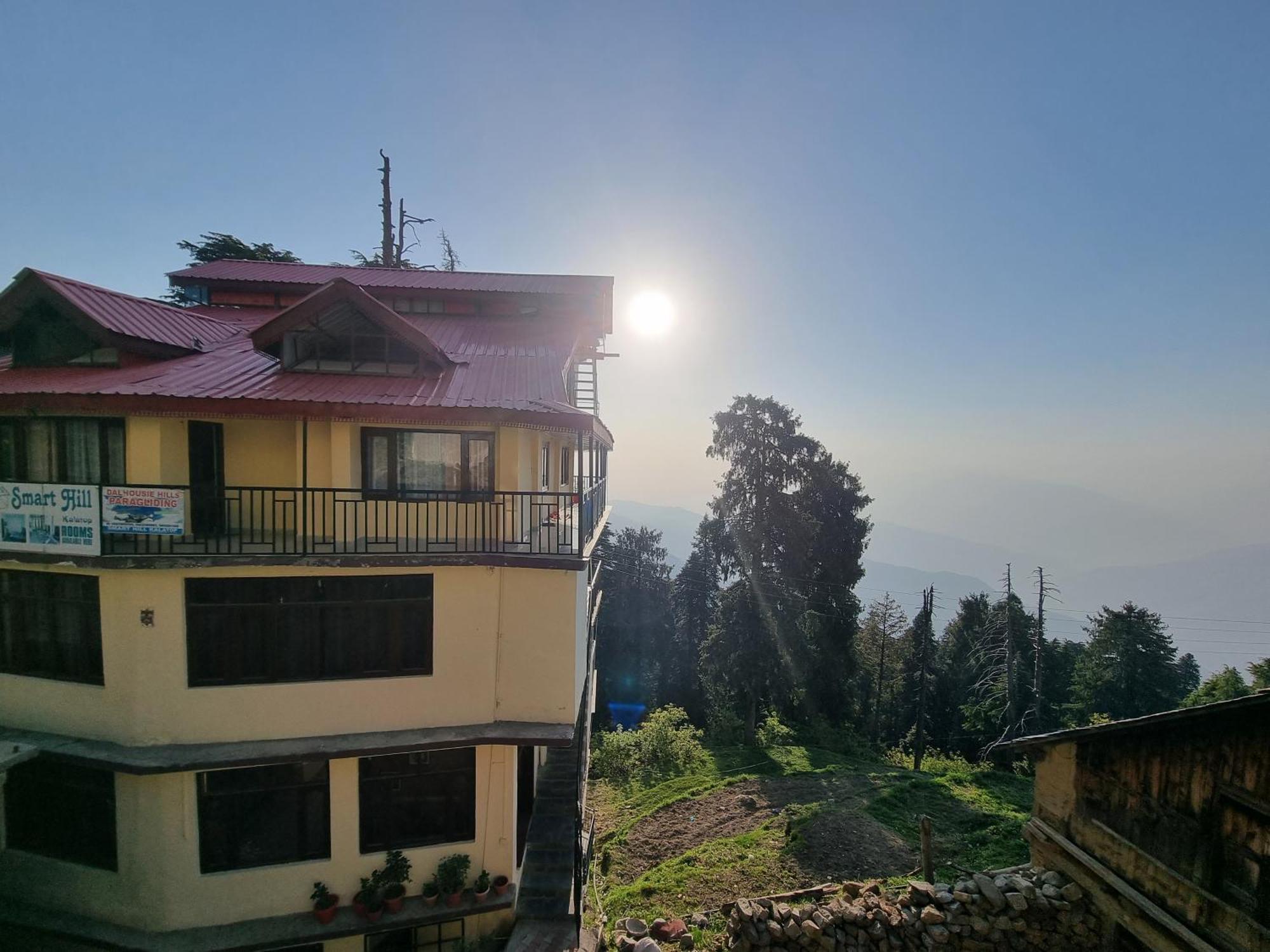 Forest Vibes Kalatop-Rooms And Restaurant Dalhousie Exterior photo