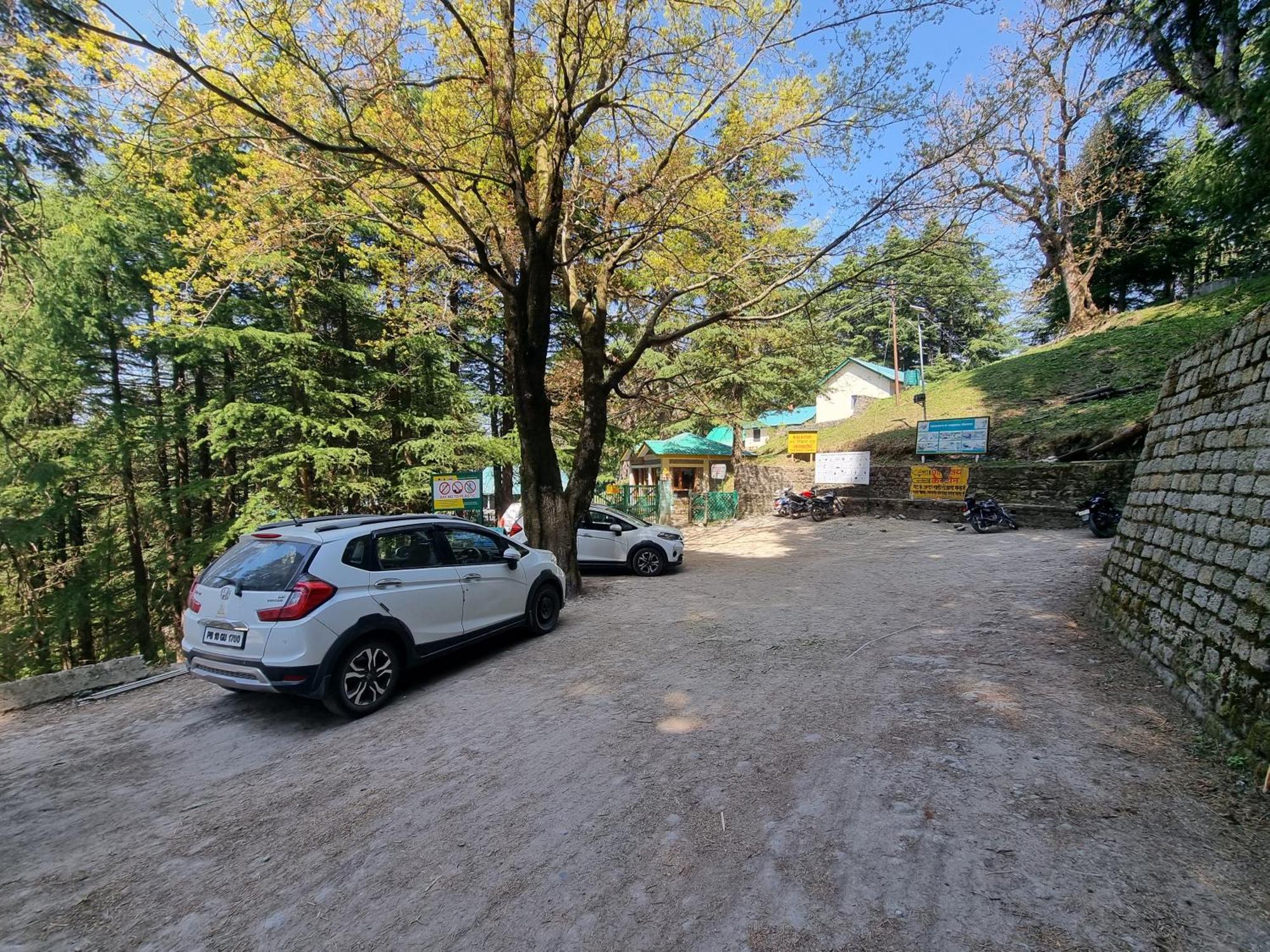Forest Vibes Kalatop-Rooms And Restaurant Dalhousie Exterior photo